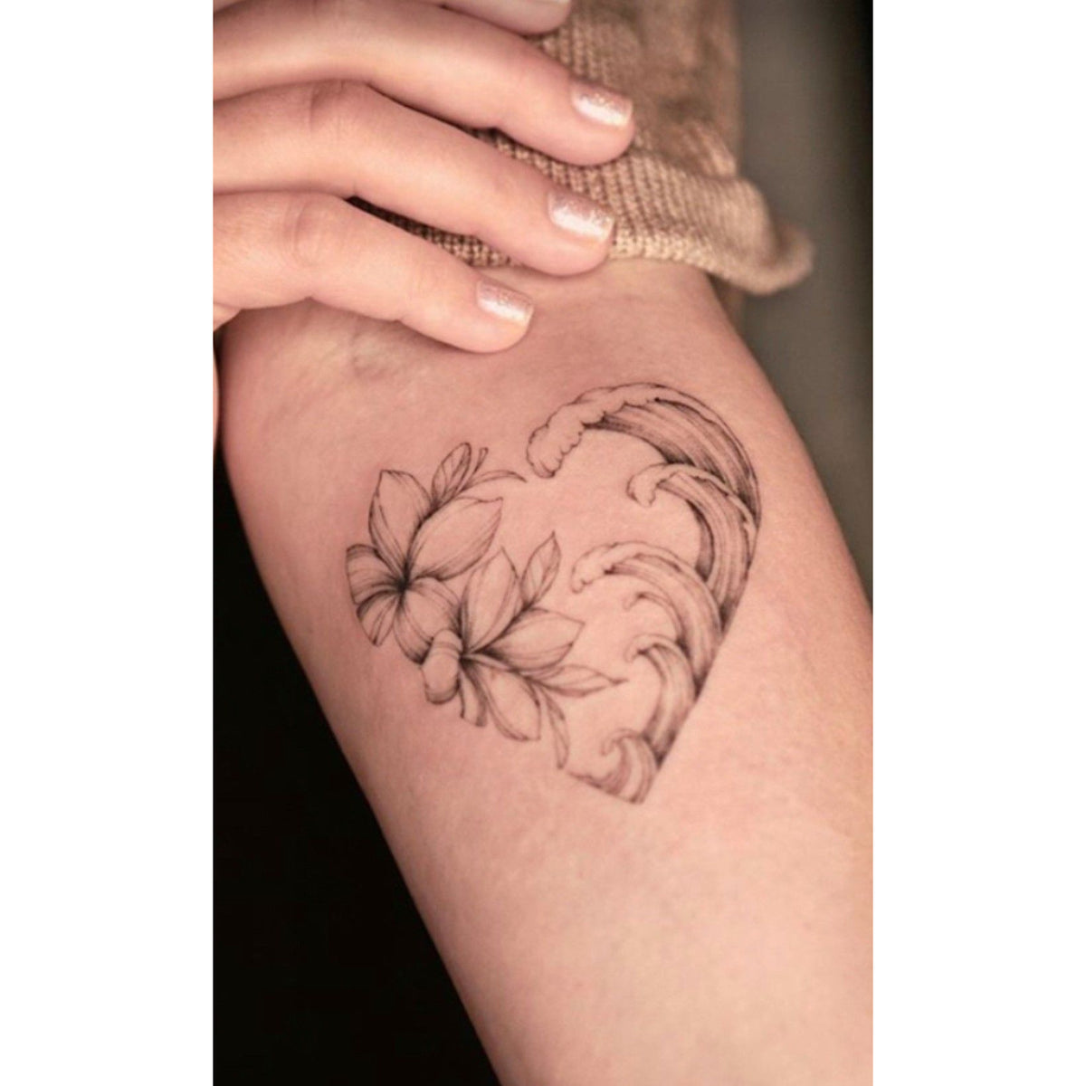 Rose Bouquet Temporary Tattoo