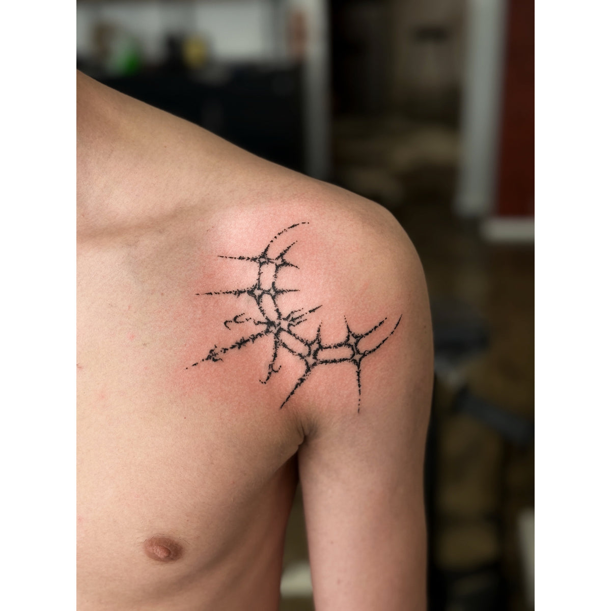 Thorny Shoulder Branch Temporary Tattoo