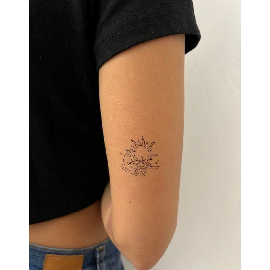 Daisy Sun Temporary Tattoo