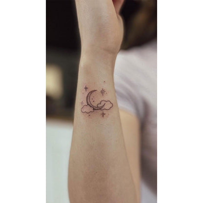 Minimal Heart Symbol Temporary Tattoo